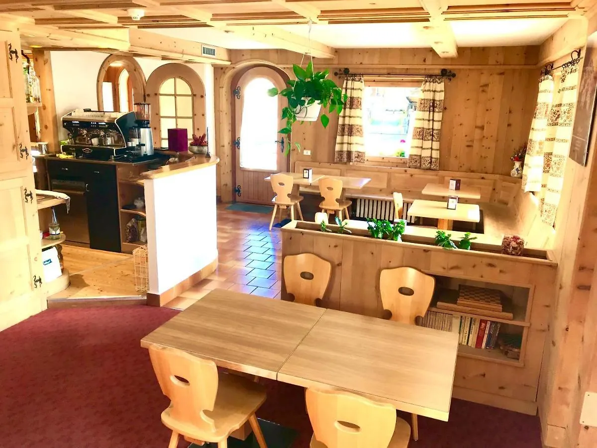 Garni La Casetta Livigno Hotel