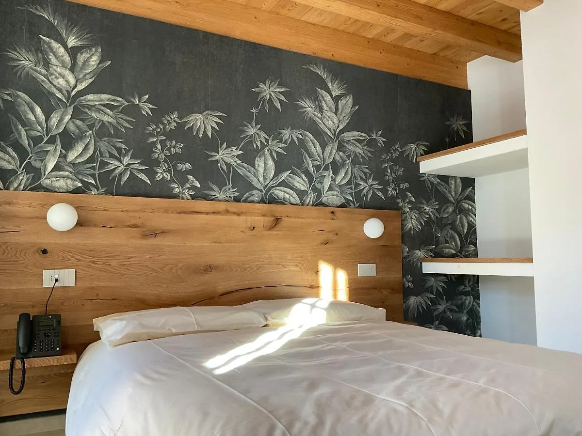 ** Hotel Garni La Casetta Livigno Italy