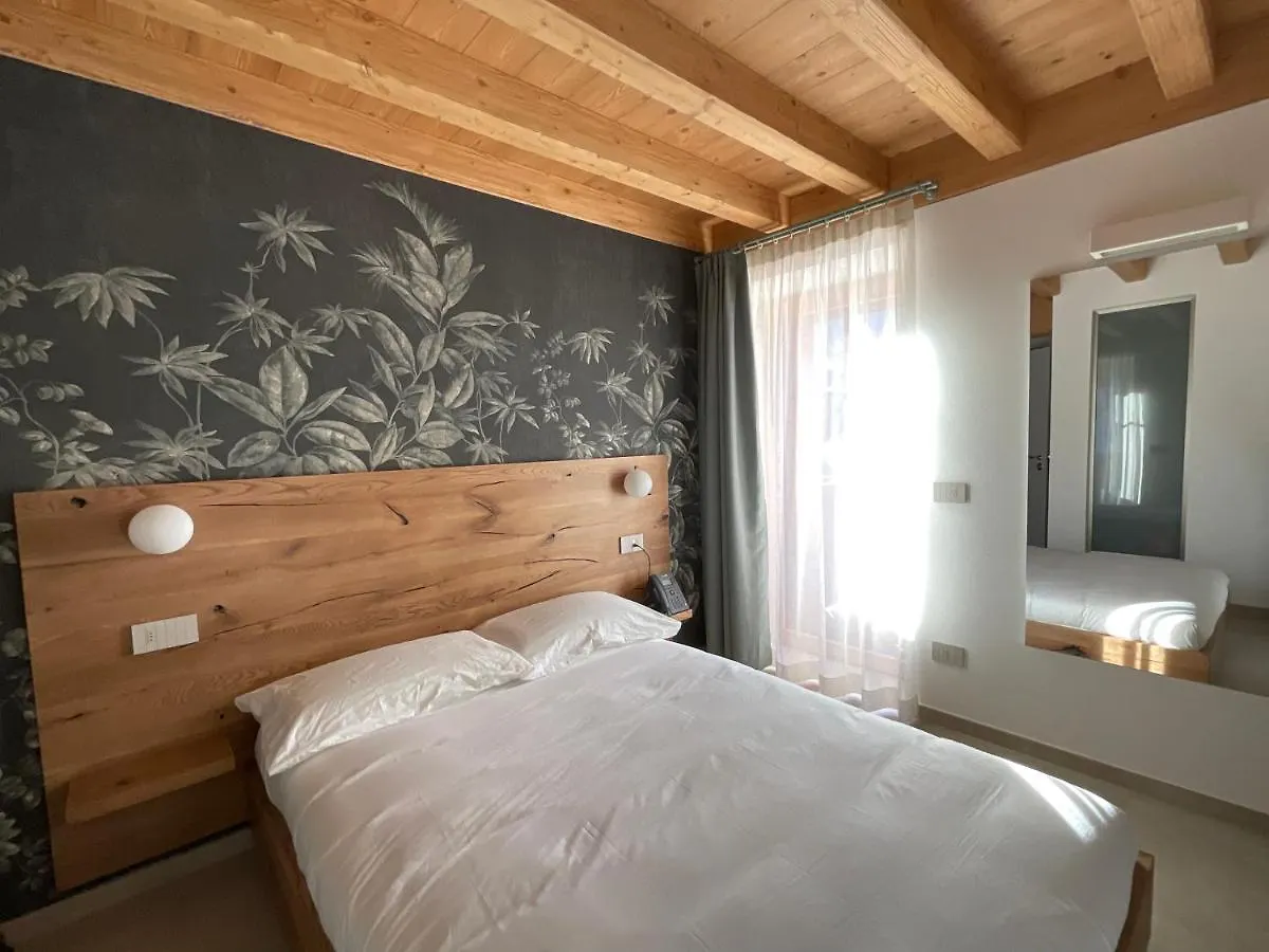 Garni La Casetta Livigno 2*,  Italy
