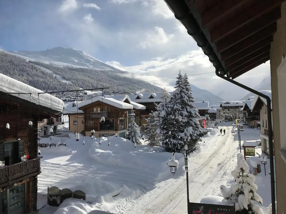 Garni La Casetta Livigno Szálloda