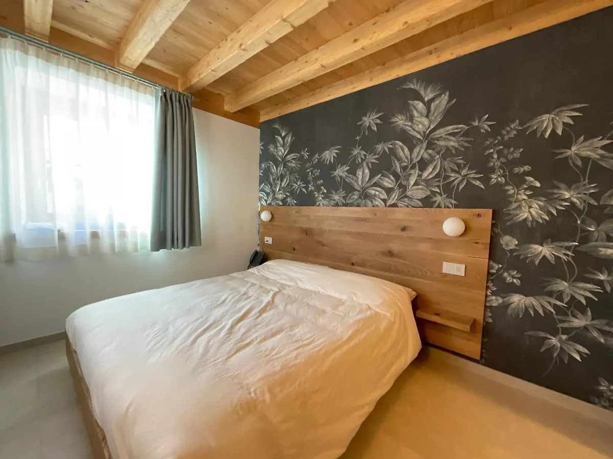 Szálloda Garni La Casetta Livigno