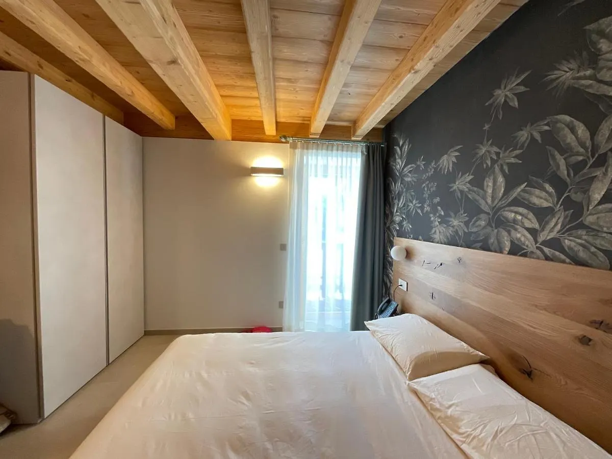 Szálloda Garni La Casetta Livigno